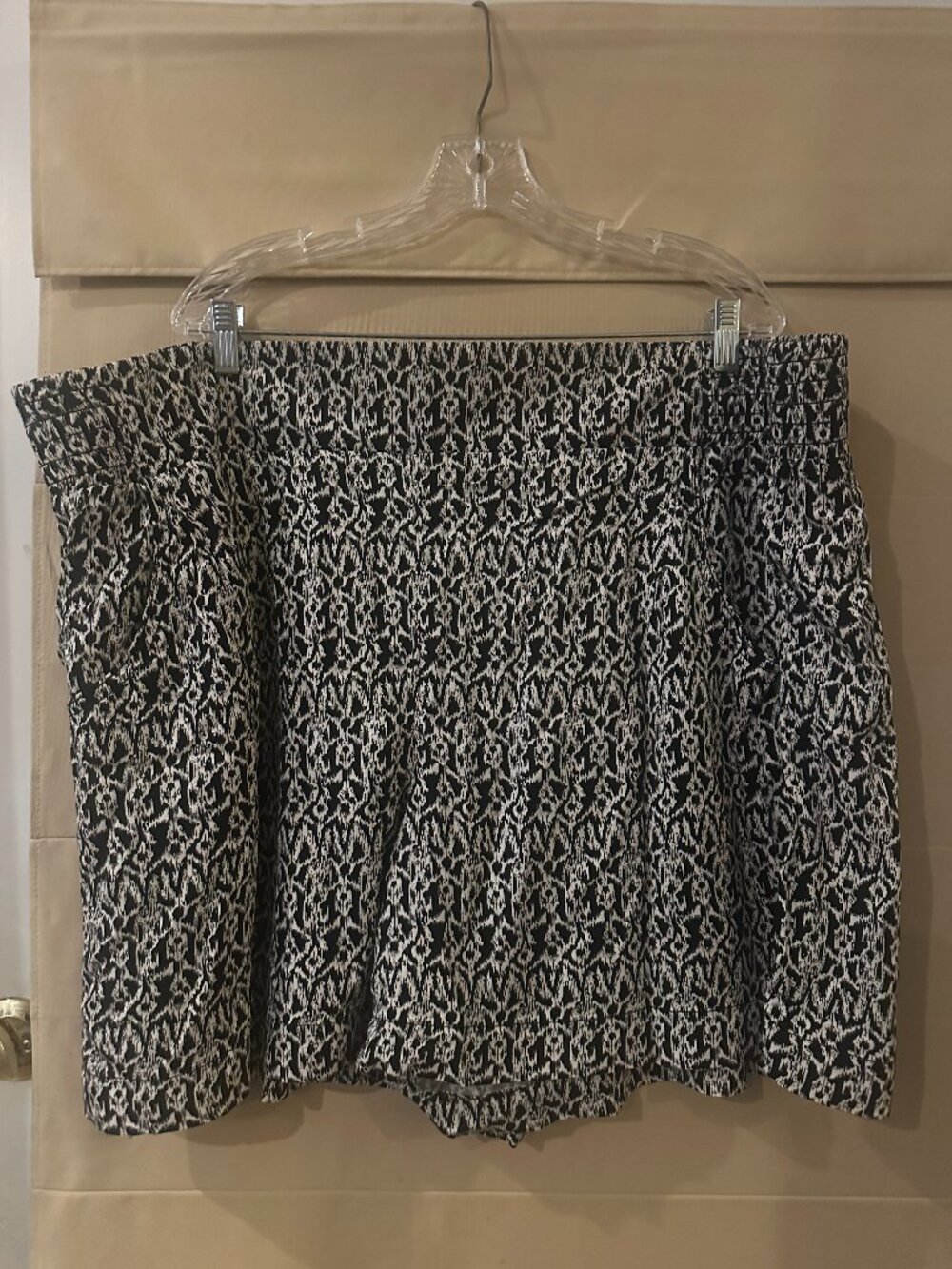 Lane Bryant Rayon Pull on Shorts